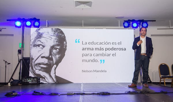 Juan Pablo Mena en IncubaUdeC