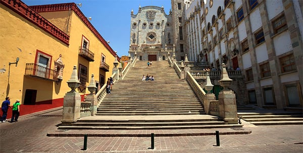 Infografía: Distribución de planteles de educación superior en México 